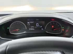 Peugeot 2008 (2021) thumbnail 28