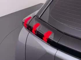 Peugeot 2008 (2021) thumbnail 36