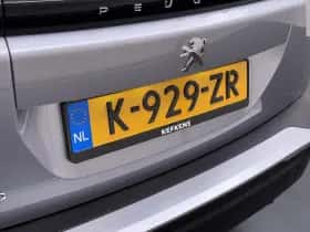 Peugeot 2008 (2021) thumbnail 37