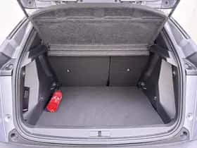 Peugeot 2008 (2021) thumbnail 9