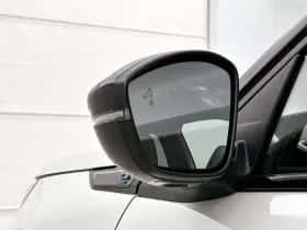 Peugeot e-2008 (2023) thumbnail 31