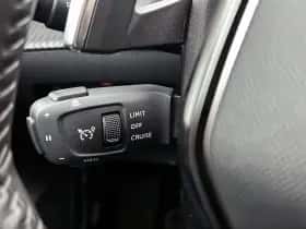 Peugeot 208 (2021) thumbnail 15