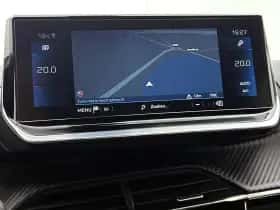 Peugeot 208 (2021) thumbnail 16