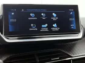 Peugeot 208 (2021) thumbnail 20