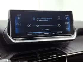 Peugeot 208 (2021) thumbnail 22
