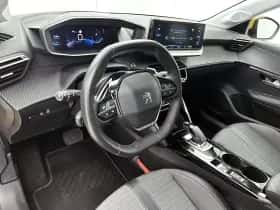 Peugeot 208 (2021) thumbnail 10