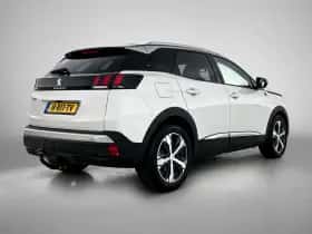 Peugeot 3008 (2020) thumbnail 8