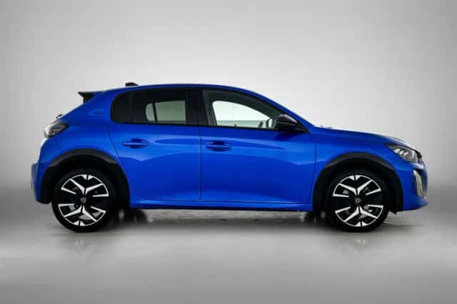 Peugeot 208 (2025) thumbnail 6