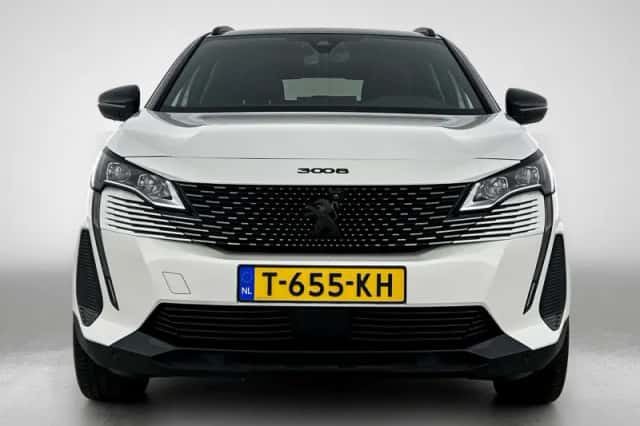 Peugeot 3008 (2023) thumbnail 4