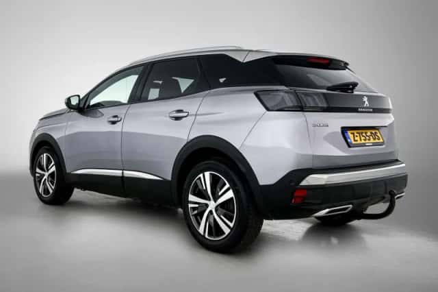 Peugeot 3008 (2021) thumbnail 6