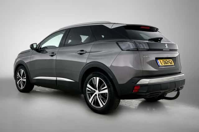 Peugeot 3008 (2021) thumbnail 5