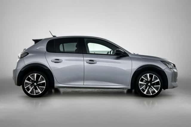 Peugeot 208 (2020) thumbnail 6