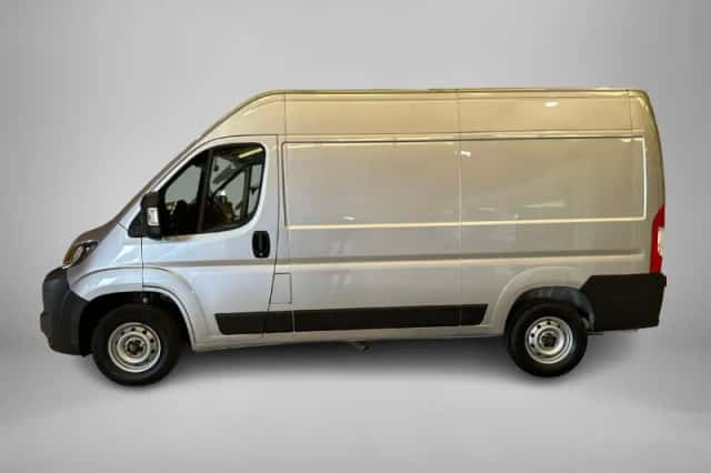 Peugeot Boxer (2024) thumbnail 2