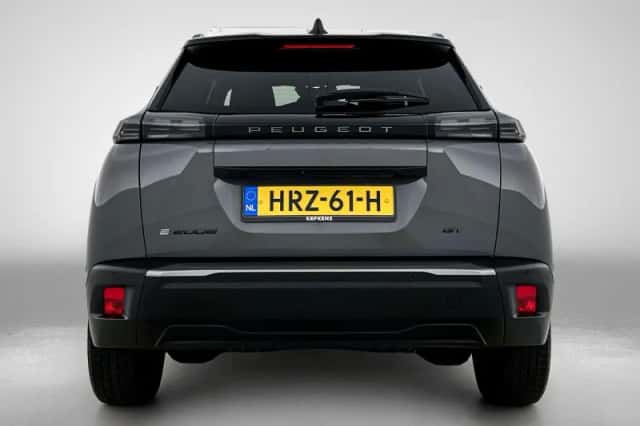 Peugeot e-2008 (2025) thumbnail 4