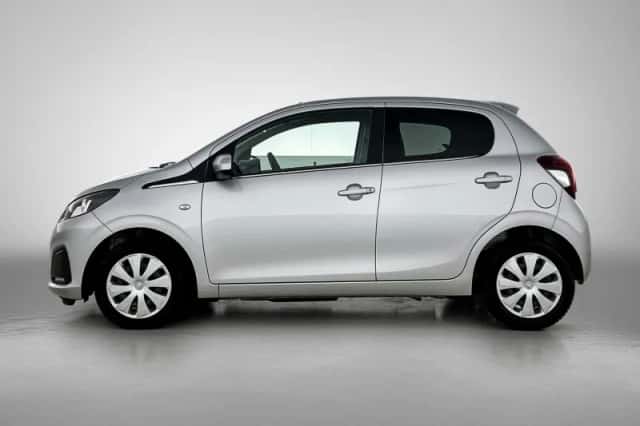 Peugeot 108 (2021) thumbnail 2