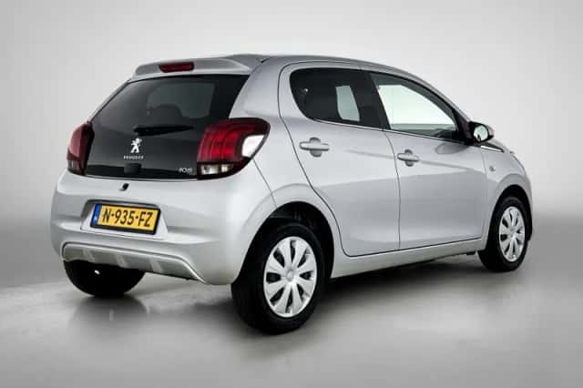 Peugeot 108 (2021) thumbnail 5