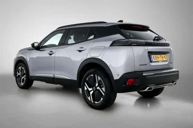 Peugeot 2008 (2025) thumbnail 6