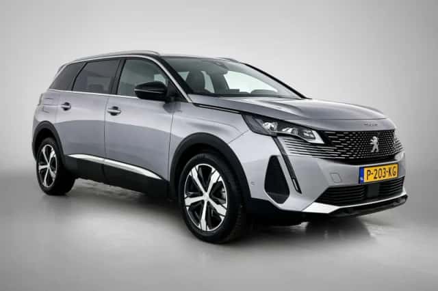 Peugeot 5008 (2021) thumbnail 2