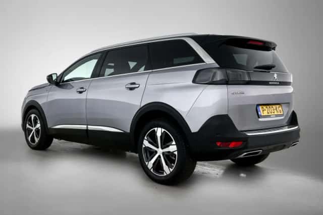 Peugeot 5008 (2021) thumbnail 6