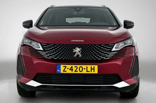 Peugeot 3008 (2021) thumbnail 4