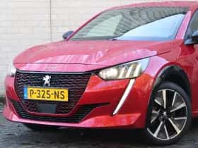 Peugeot e-208 (2022) thumbnail 5