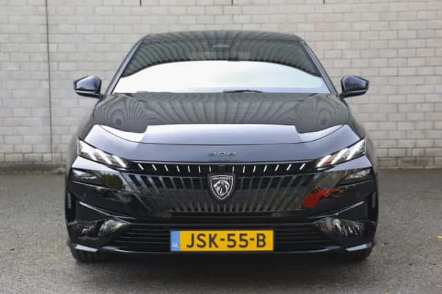 Peugeot 308 (2025) thumbnail 4