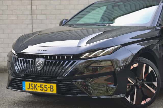 Peugeot 308 (2025) thumbnail 5