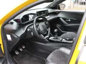 Peugeot 208 (2022) thumbnail 11