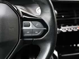 Peugeot 208 (2022) thumbnail 26