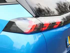 Peugeot e-2008 (2020) thumbnail 20