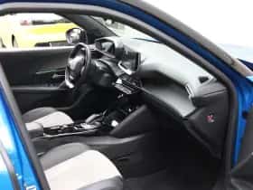 Peugeot e-2008 (2020) thumbnail 10