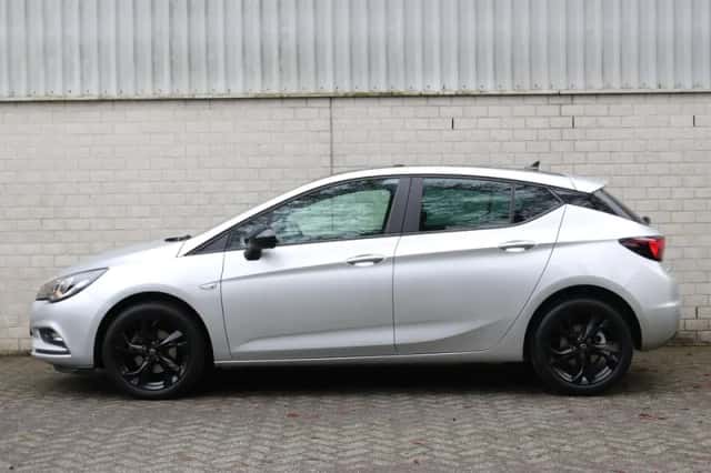 Opel Astra (2019) thumbnail 2