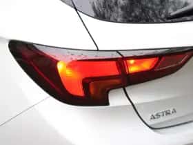 Opel Astra (2019) thumbnail 18