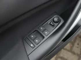 Opel Astra (2019) thumbnail 21
