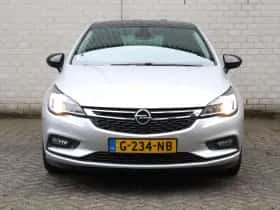 Opel Astra (2019) thumbnail 4