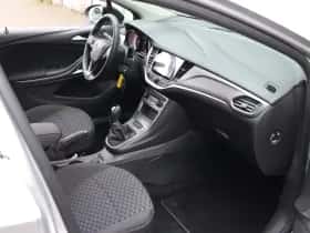 Opel Astra (2019) thumbnail 9