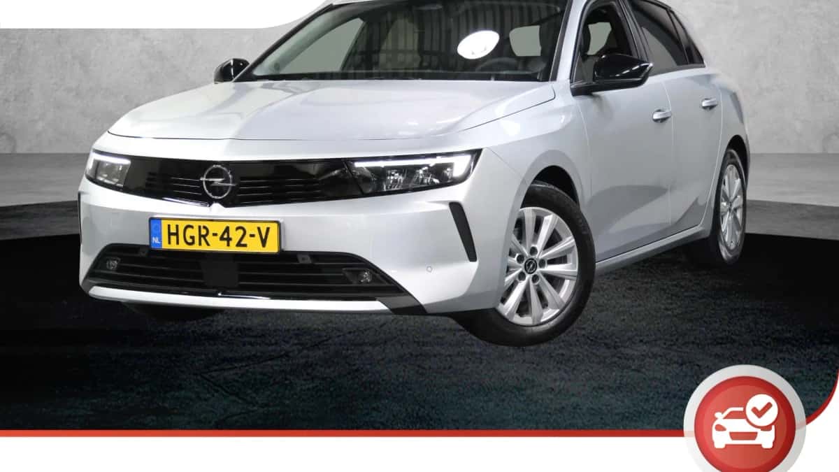 Opel Astra (2025) — foto 1
