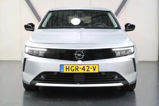 Opel Astra (2025) thumbnail 4