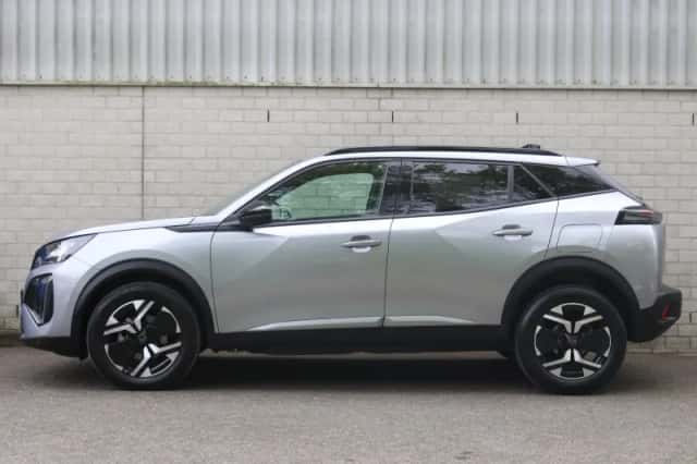 Peugeot 2008 (2025) thumbnail 2