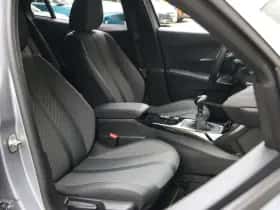 Peugeot 2008 (2025) thumbnail 10