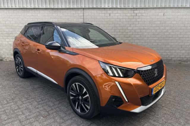 Peugeot 2008 (2020) thumbnail 3