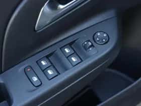 Opel Corsa (2021) thumbnail 21
