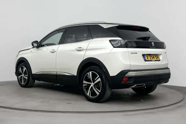 Peugeot 3008 (2024) thumbnail 3