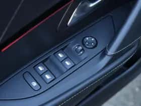 Peugeot 208 (2022) thumbnail 24