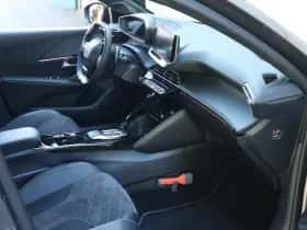 Peugeot 208 (2022) thumbnail 9