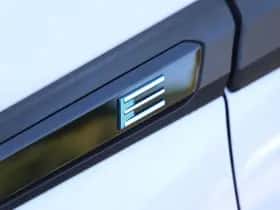 Peugeot e-2008 (2025) thumbnail 23