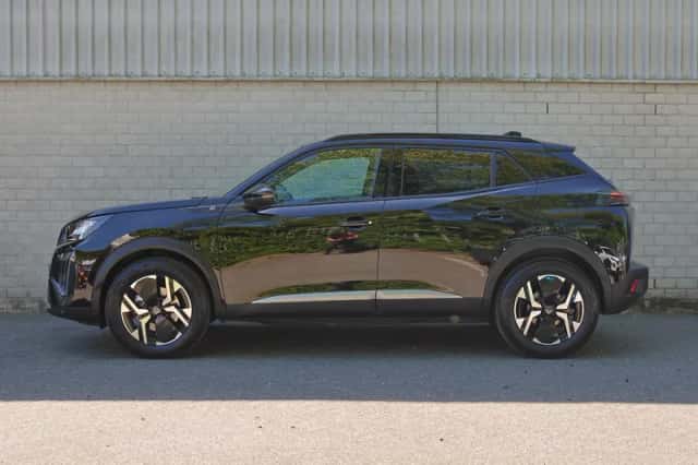 Peugeot e-2008 (2025) thumbnail 2