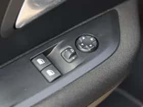 Peugeot 208 (2021) thumbnail 20