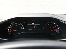 Peugeot 208 (2021) thumbnail 25