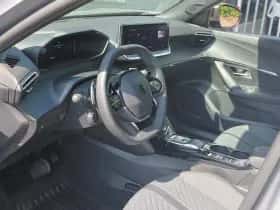 Peugeot 2008 (2025) thumbnail 11